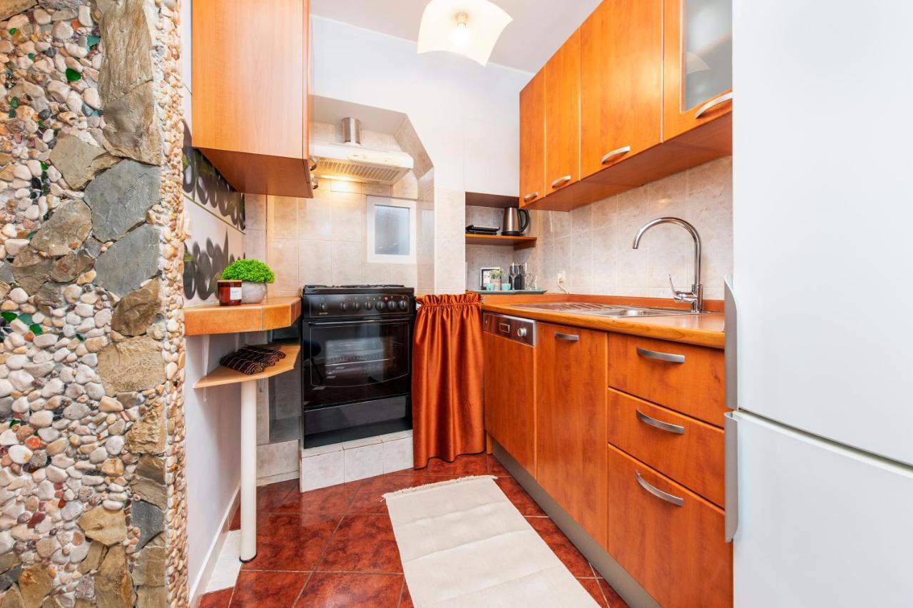 Ap Downtown Apartment Rovinj Ngoại thất bức ảnh