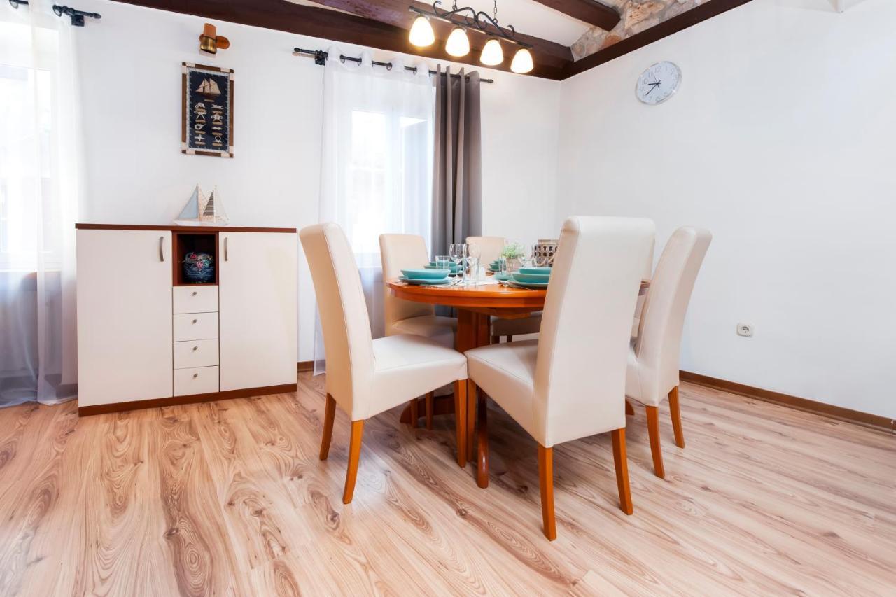 Ap Downtown Apartment Rovinj Ngoại thất bức ảnh