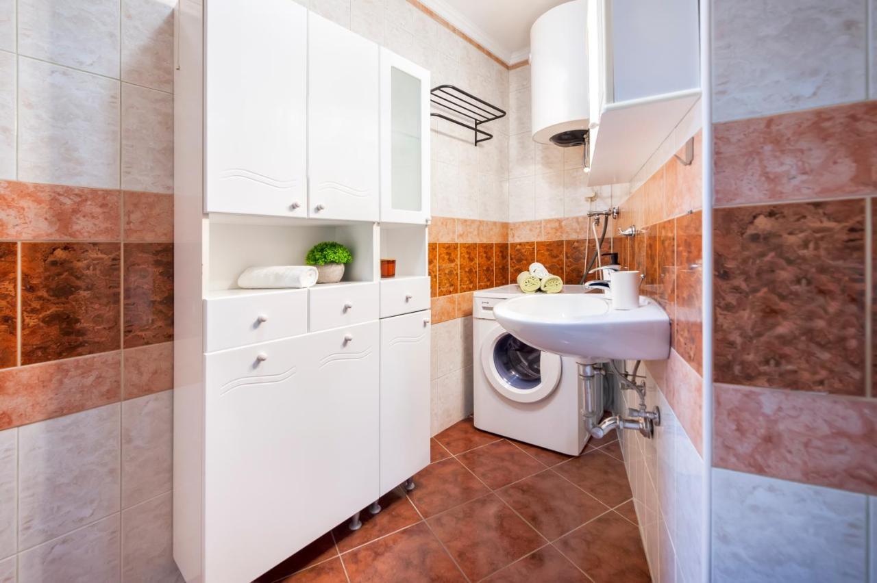 Ap Downtown Apartment Rovinj Ngoại thất bức ảnh