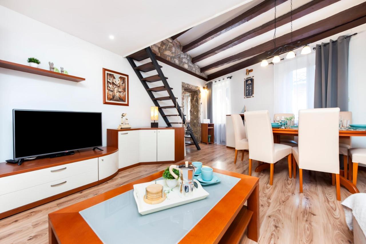 Ap Downtown Apartment Rovinj Ngoại thất bức ảnh