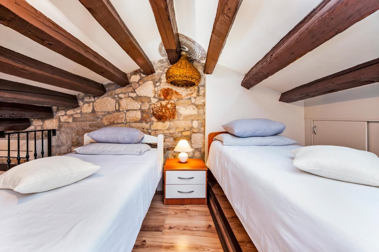 Ap Downtown Apartment Rovinj Ngoại thất bức ảnh